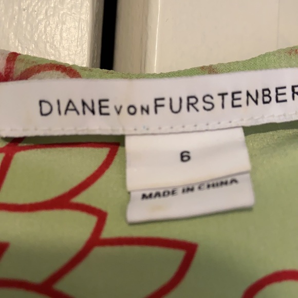 Diane Von Furstenberg Dress - Picture 3 of 9